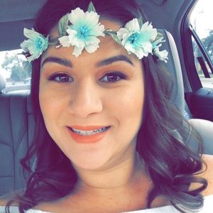 Meet your Posher, Alana